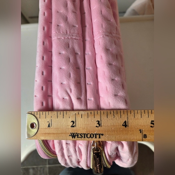 Elkuer Luxe Soft Pink Quilted Cosmetic Travel Case Organizer NEW - Picture 9 of 13